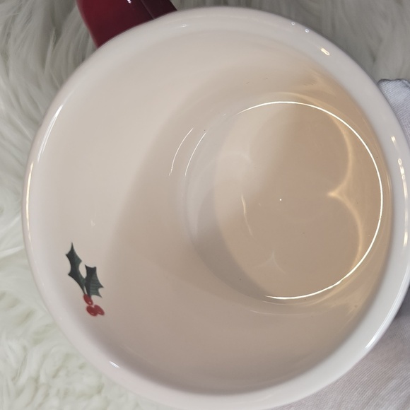 Sur la table mug Santa Claus Cup - Picture 9 of 14
